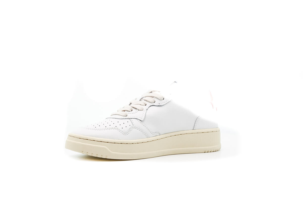 Autry Medalist Low Orange (Women's) - Image 7