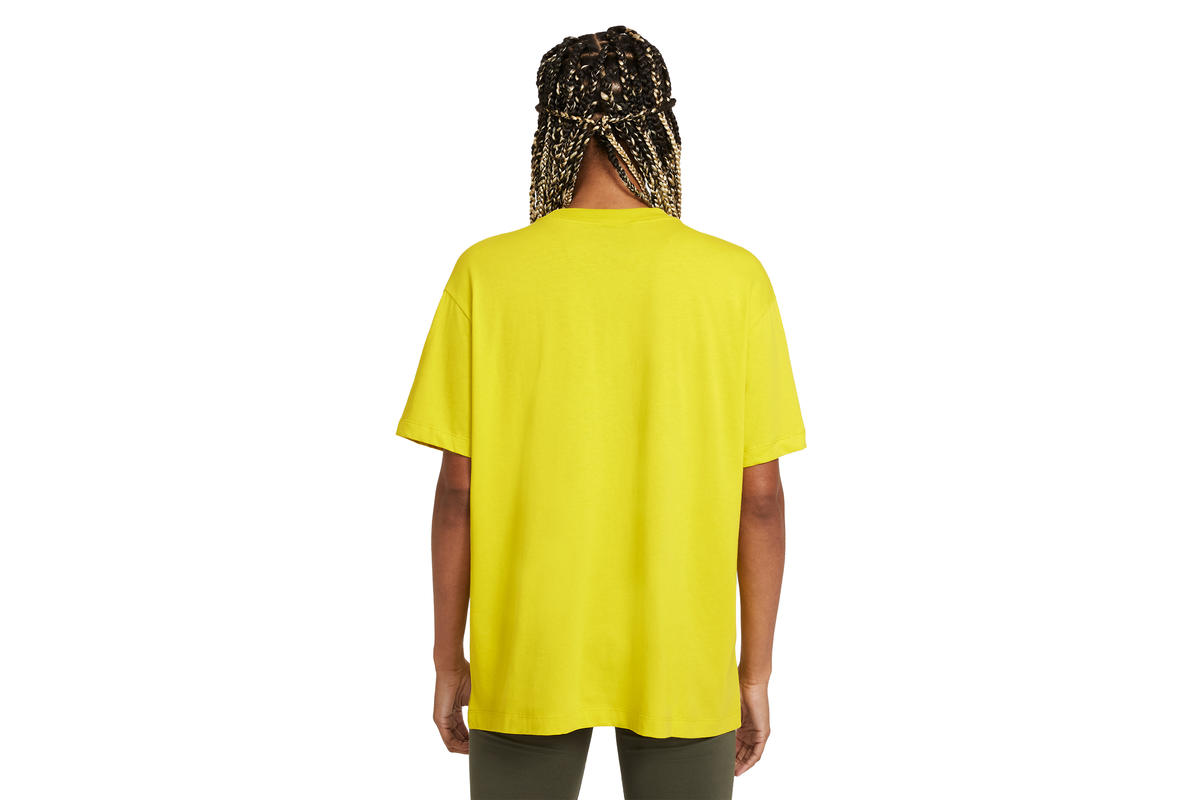 Nike WMNS Essentials Solo Swoosh Tee "High Voltage" - Image 3