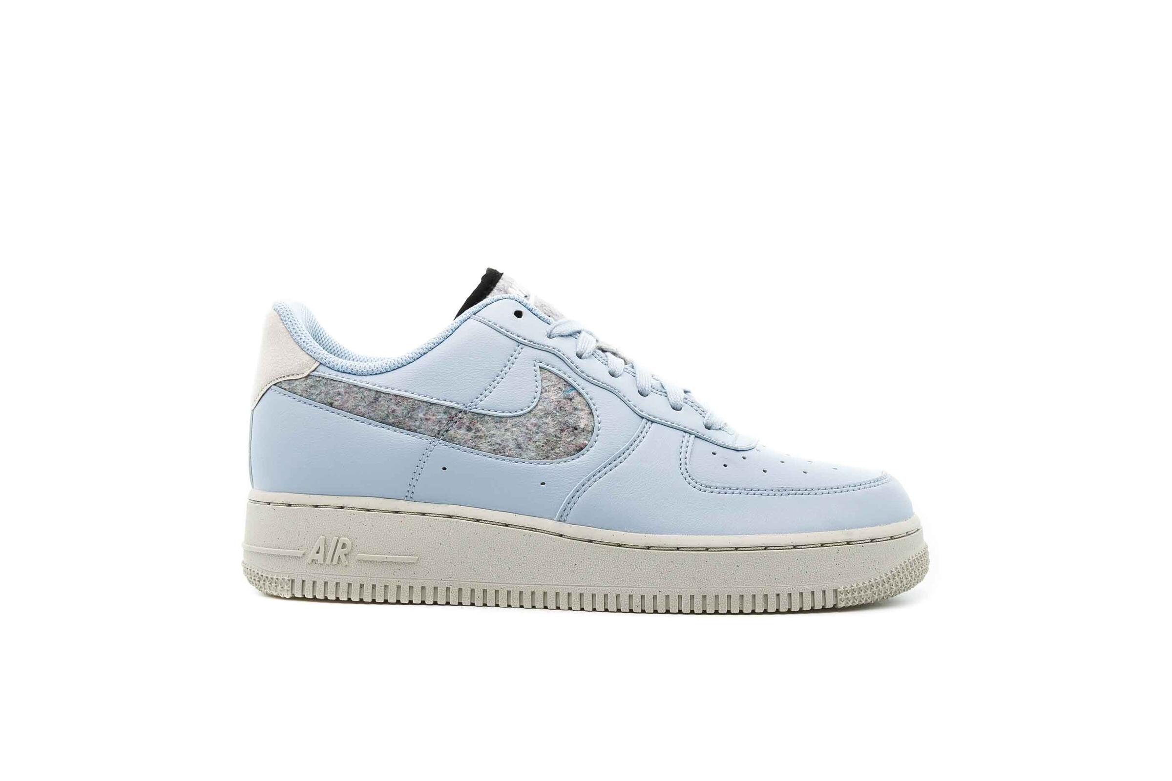 Nike WMNS AIR FORCE 1 '07 SE "ARMORY BLUE"