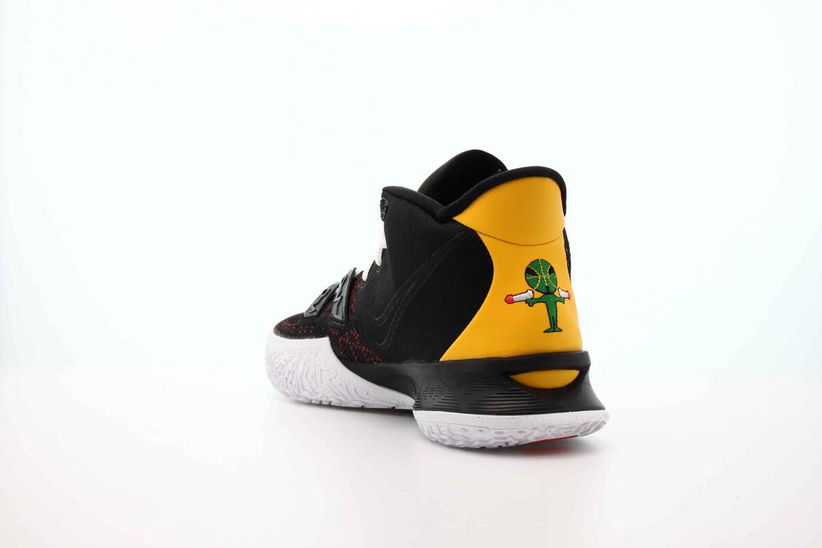Nike Kyrie 7 'Rayguns' - Image 10