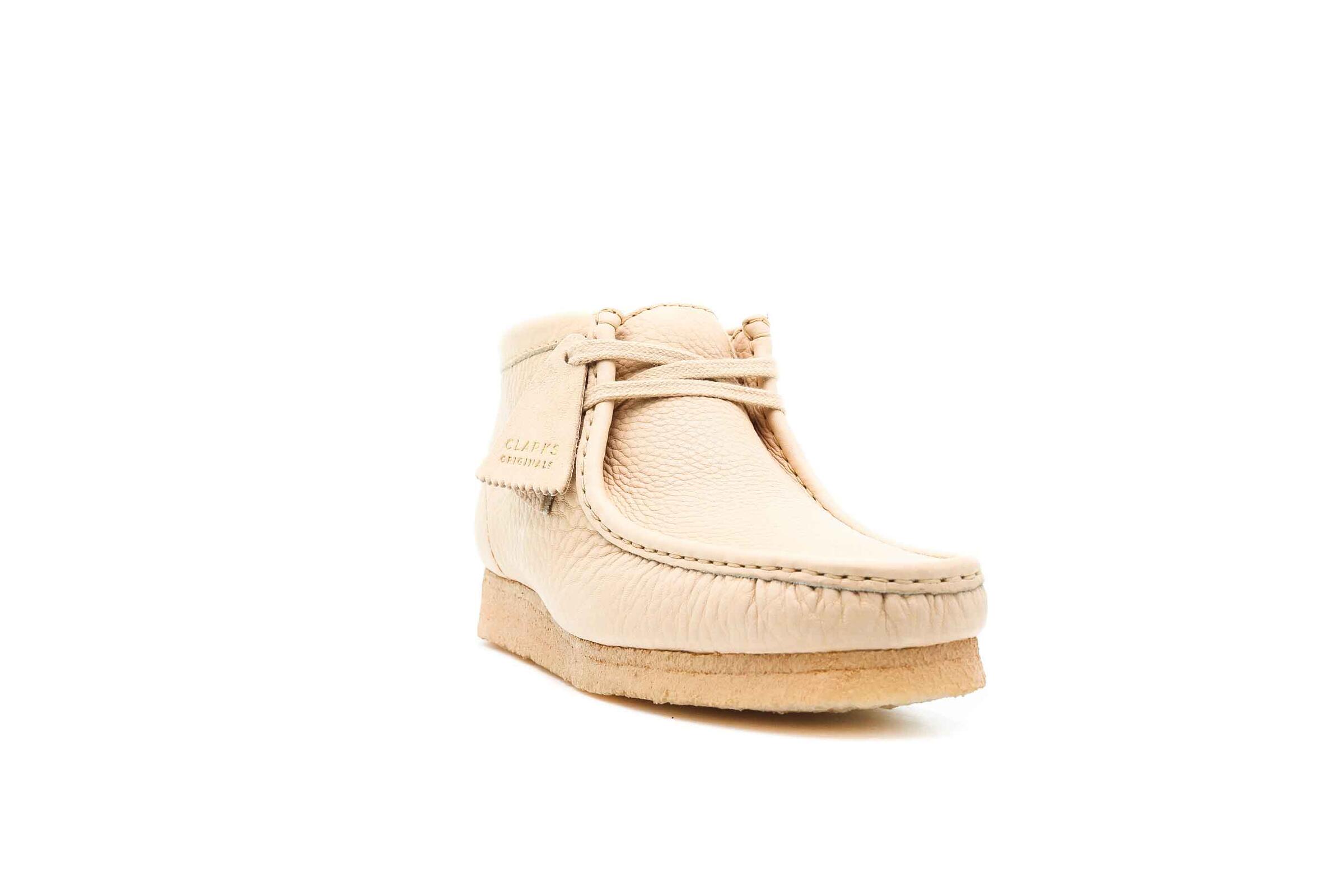 Clarks Originals x SPORTY AND RICH WALLABEE BOOT "OFF WHITE"