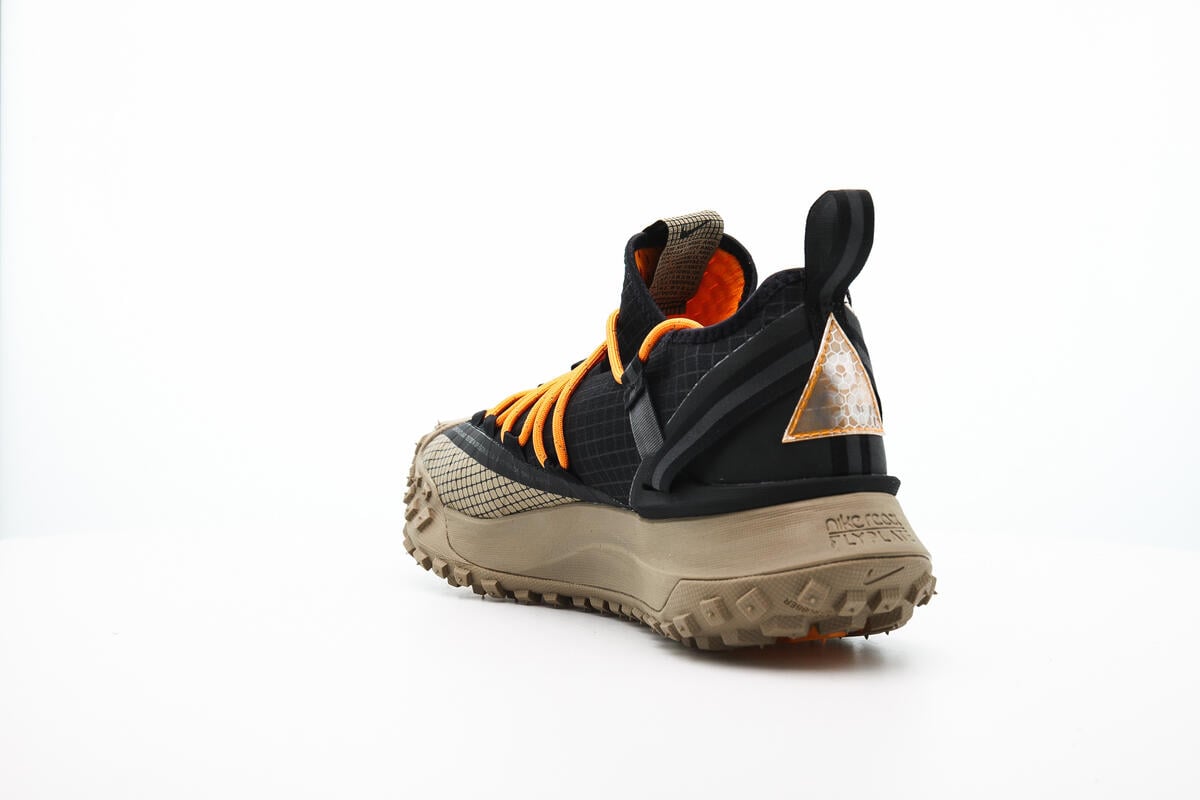 nike acg mountain fly fossil stone