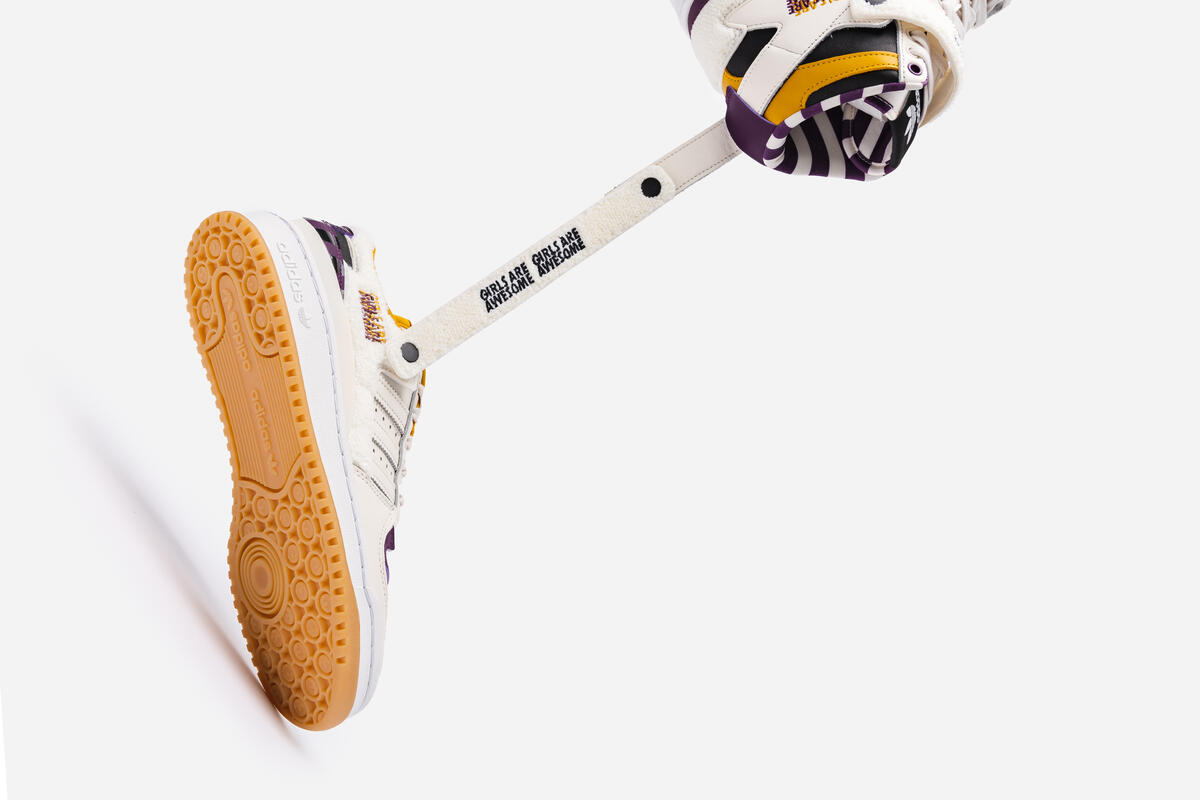 adidas Originals Girls ARE Awesome Forum LOW W "Chalk White" - Image 14