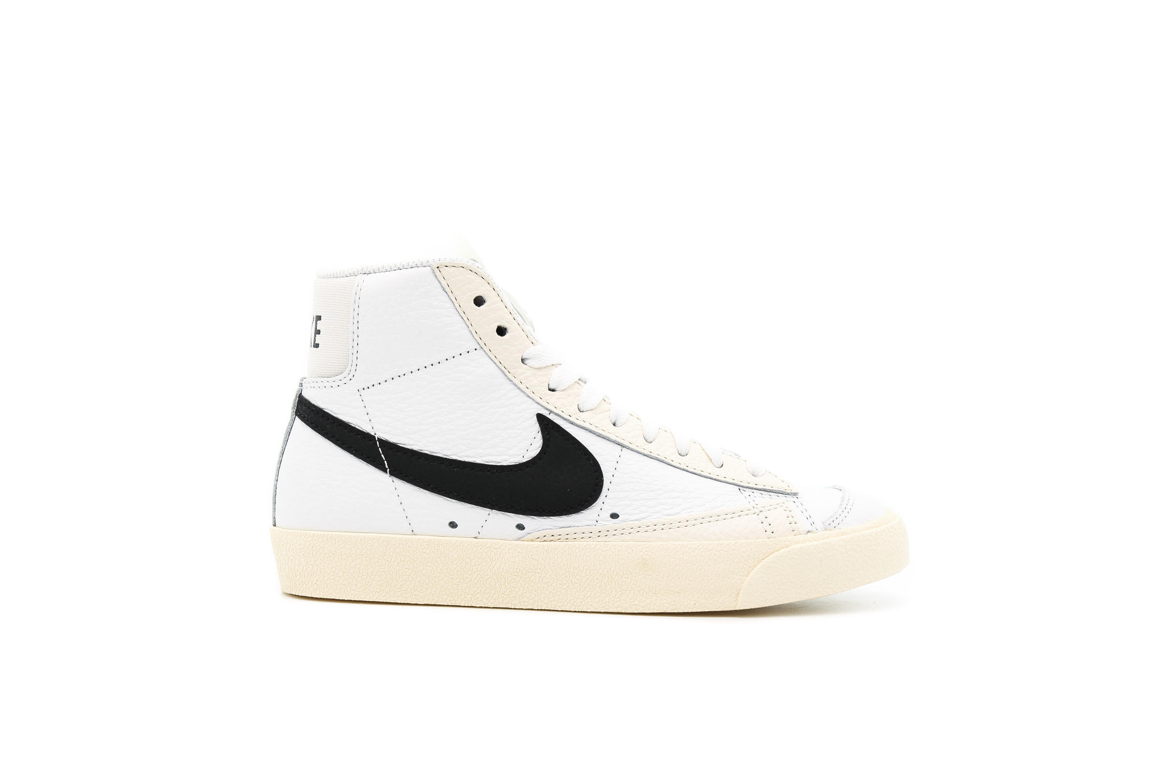 Nike WMNS BLAZER MID '77 "SUMMIT WHITE"