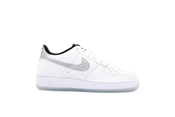 white air forces in store
