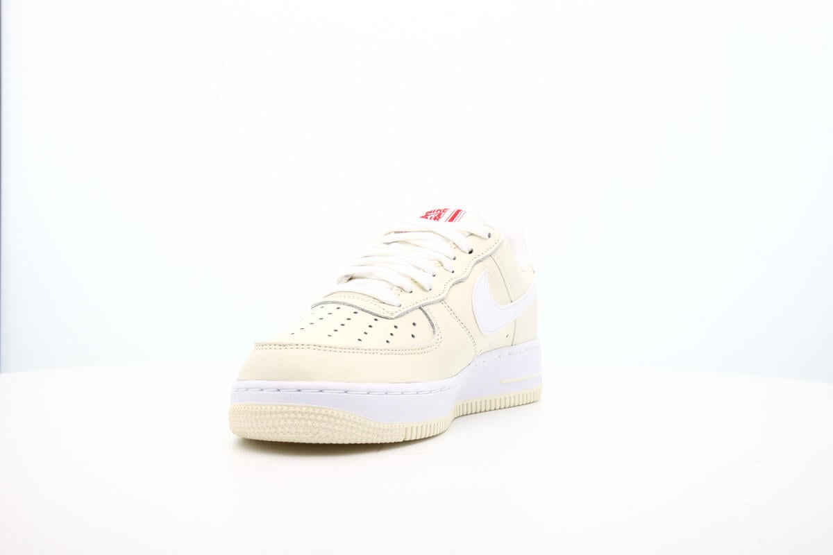 Nike AIR FORCE 1 '07 PRM EMB 