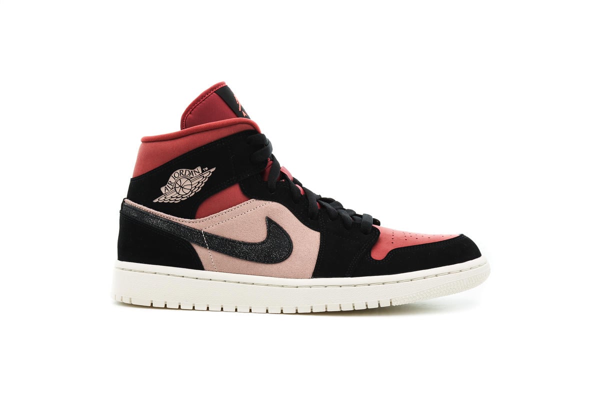 BQ6472 | IetpShops STORE | Air Jordan WMNS 1 MID 