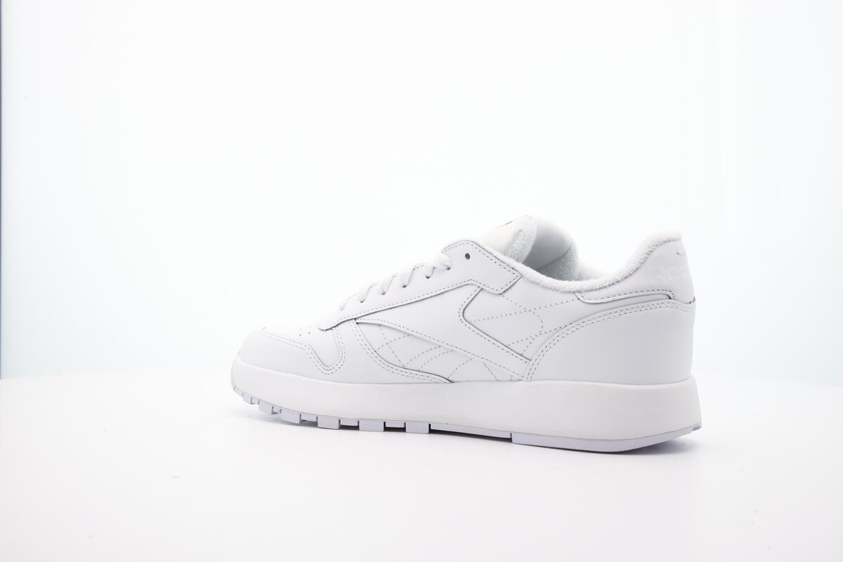 Maison Margiela Classic Leather Tabi Mens Lifestyle Shoe - White - Image 24