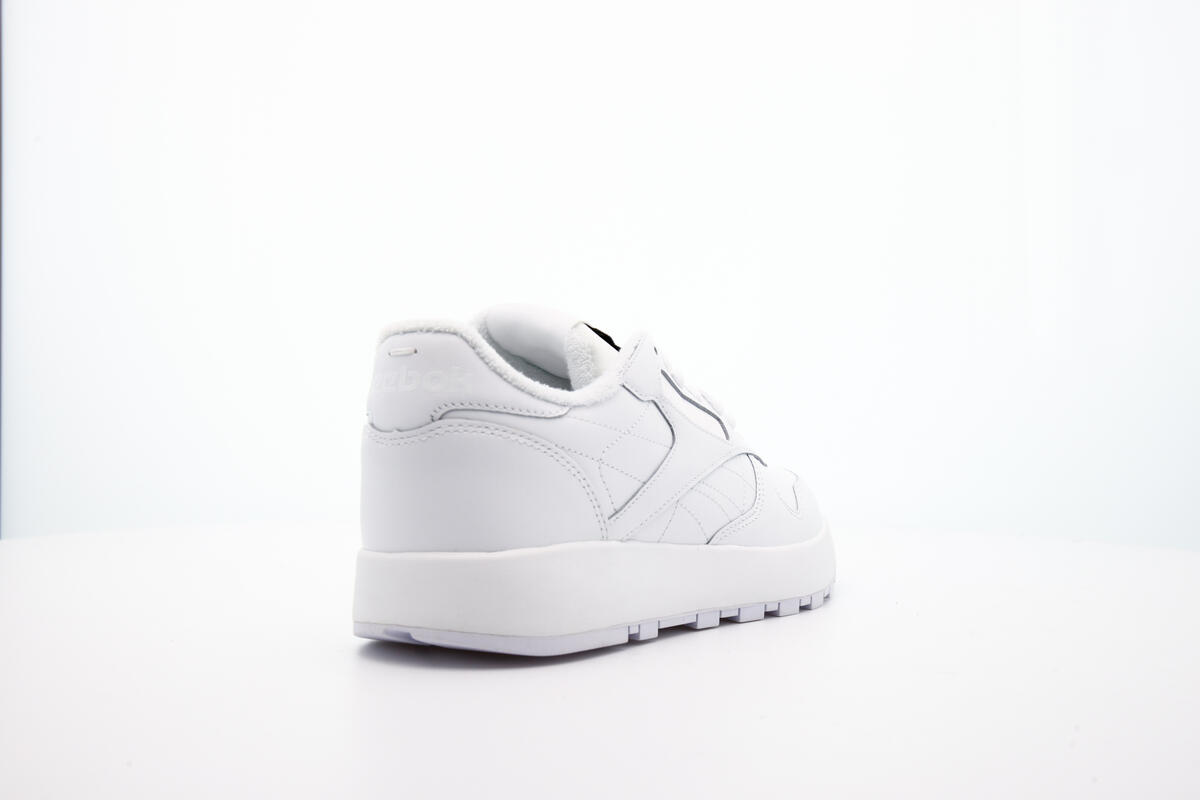 Maison Margiela Classic Leather Tabi Mens Lifestyle Shoe - White - Image 27