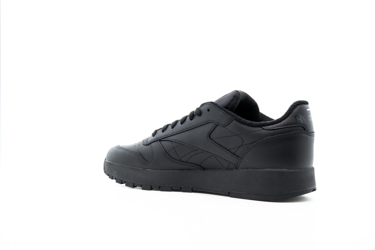 Maison Margiela Classic Leather Tabi Mens Lifestyle Shoe - Black - Image 24