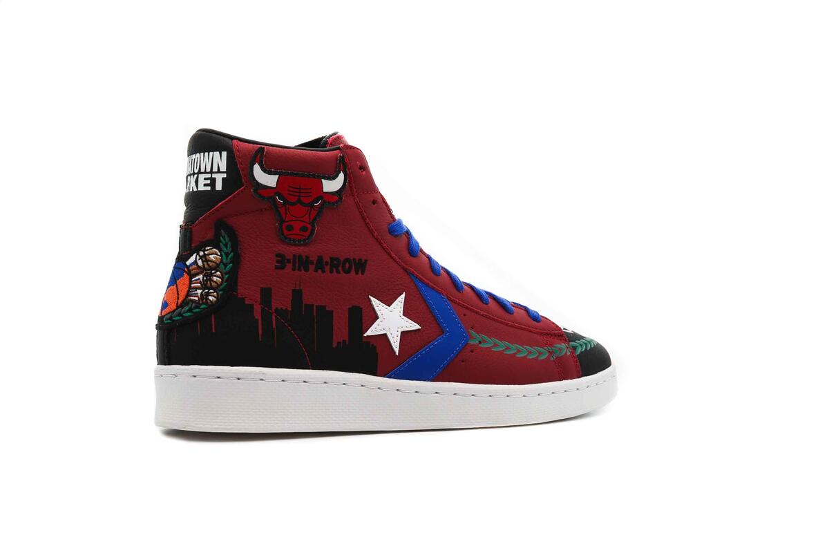 Converse x Chinatown Market 'Chicago Bulls Championship Jacket' Pro Leather Hi (Rot) - Image 19