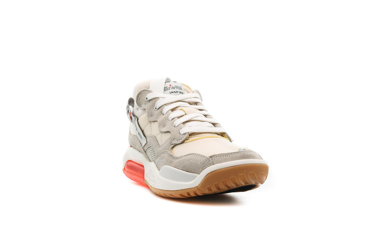 Air Jordan WMNS MA2 'Summit White' - Image 4