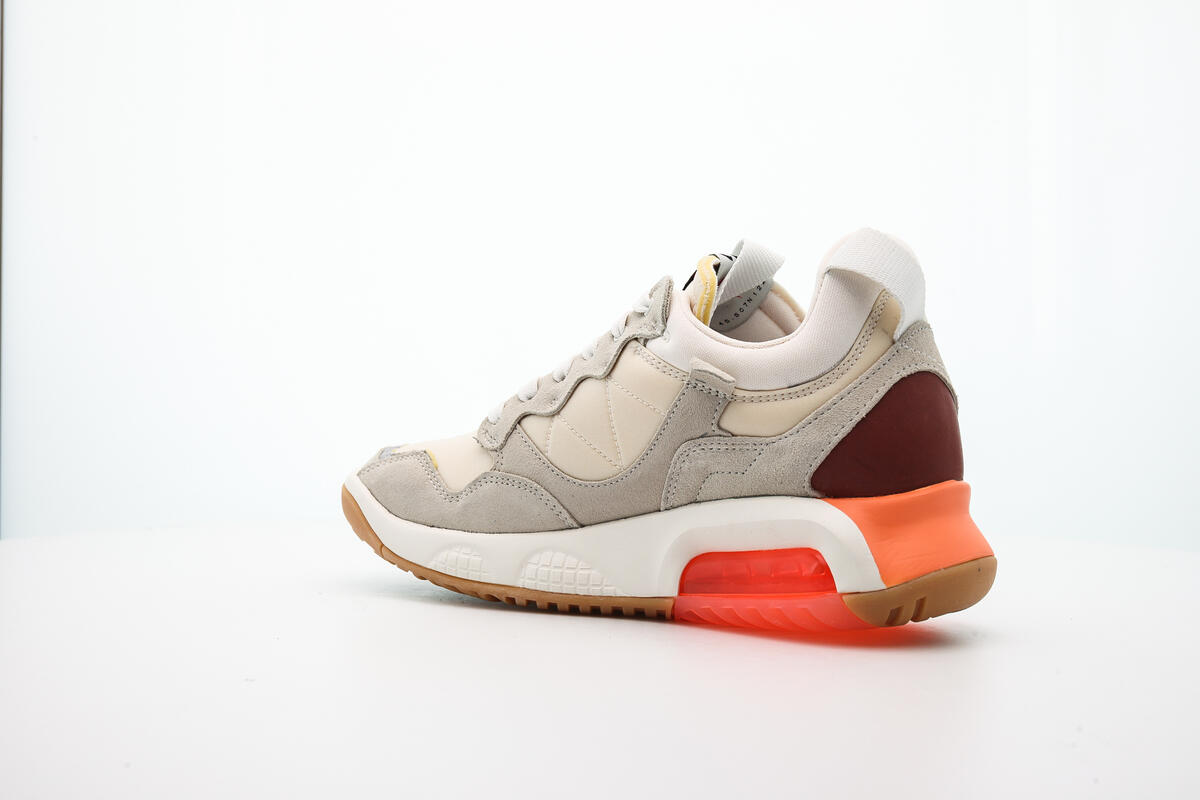 Air Jordan WMNS MA2 'Summit White' - Image 9