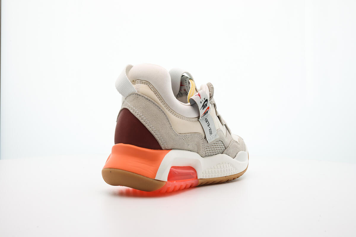 Air Jordan WMNS MA2 'Summit White' - Image 12