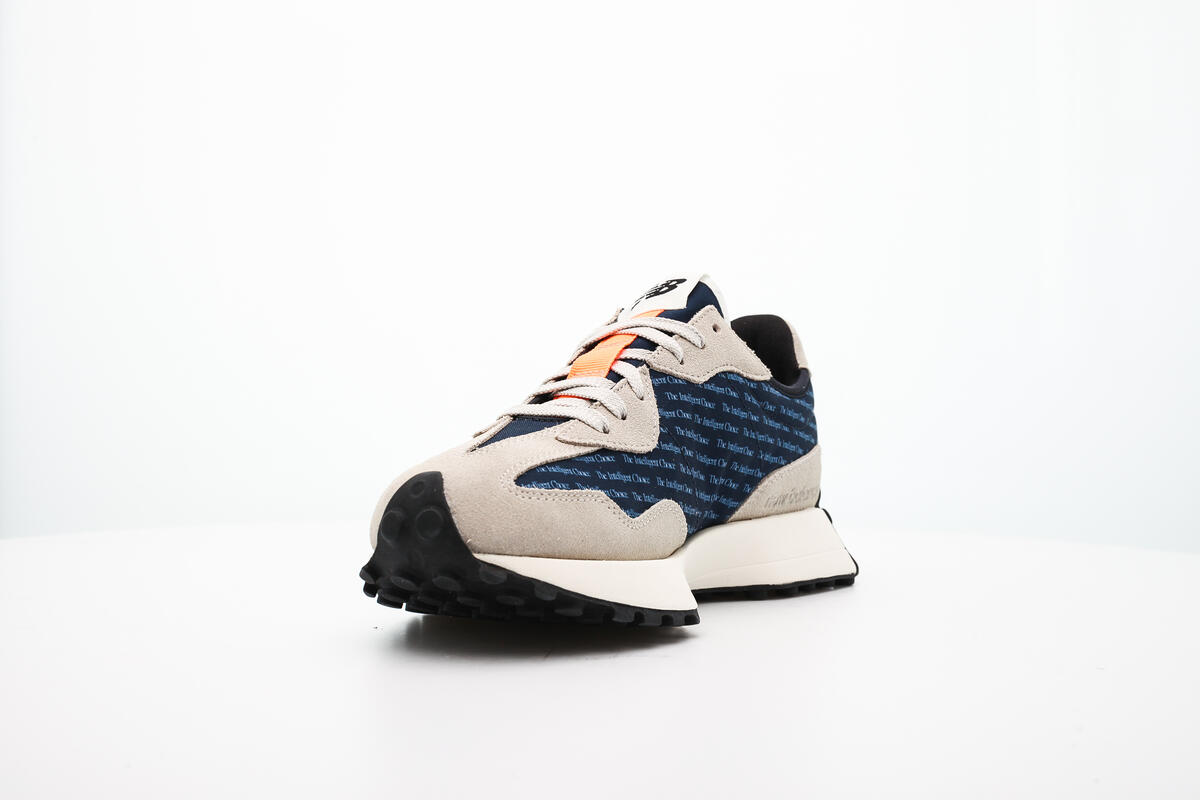 New Balance 327 - Outerspace / Timberwolf - Image 16