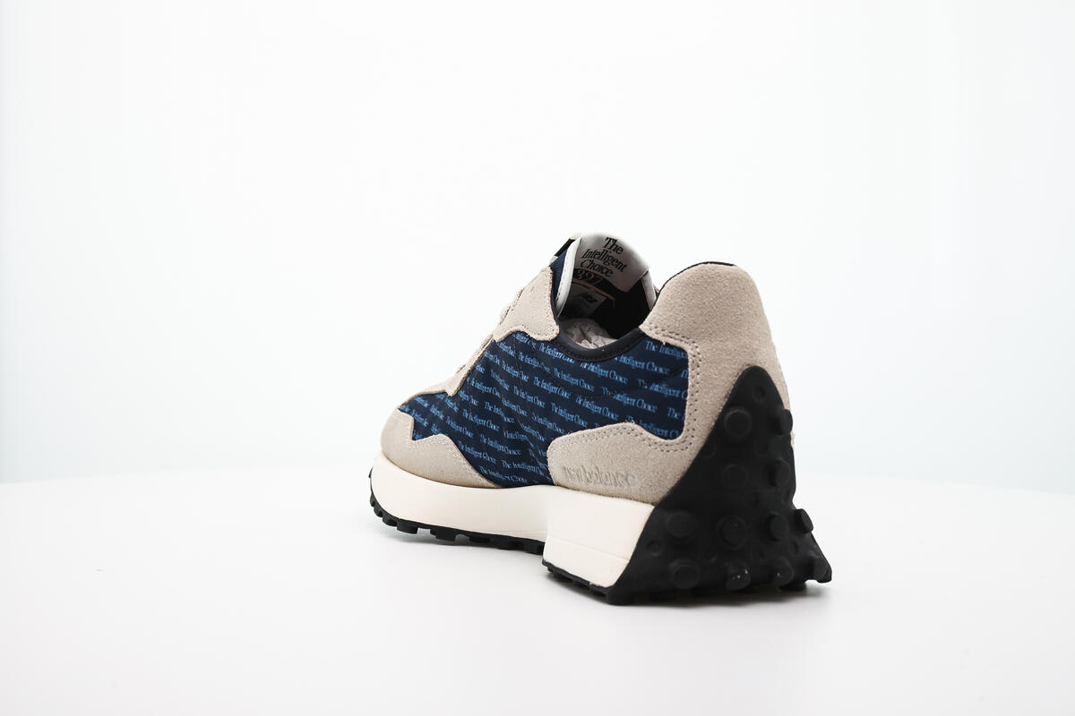 New Balance 327 - Outerspace / Timberwolf - Image 20