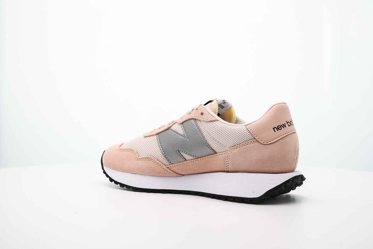 New Balance 237 Pink / White - Image 9