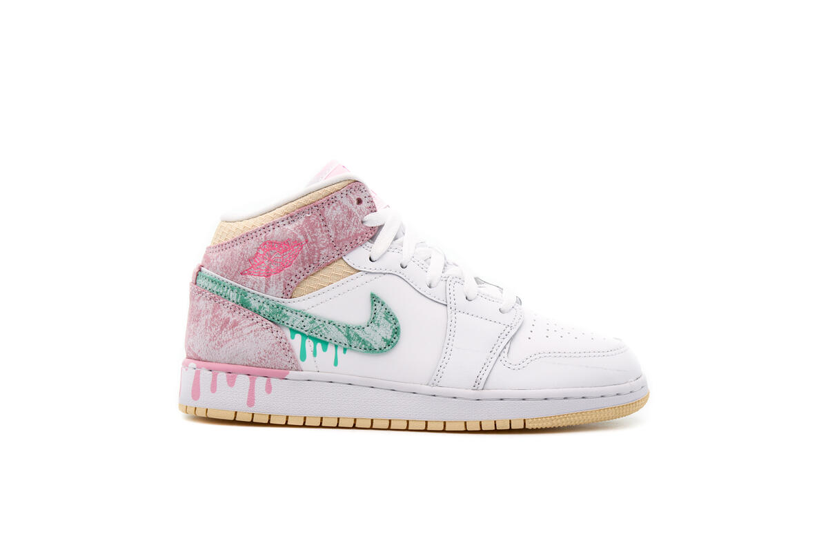 Air Jordan 1 MID SE (GS) White - Image 2