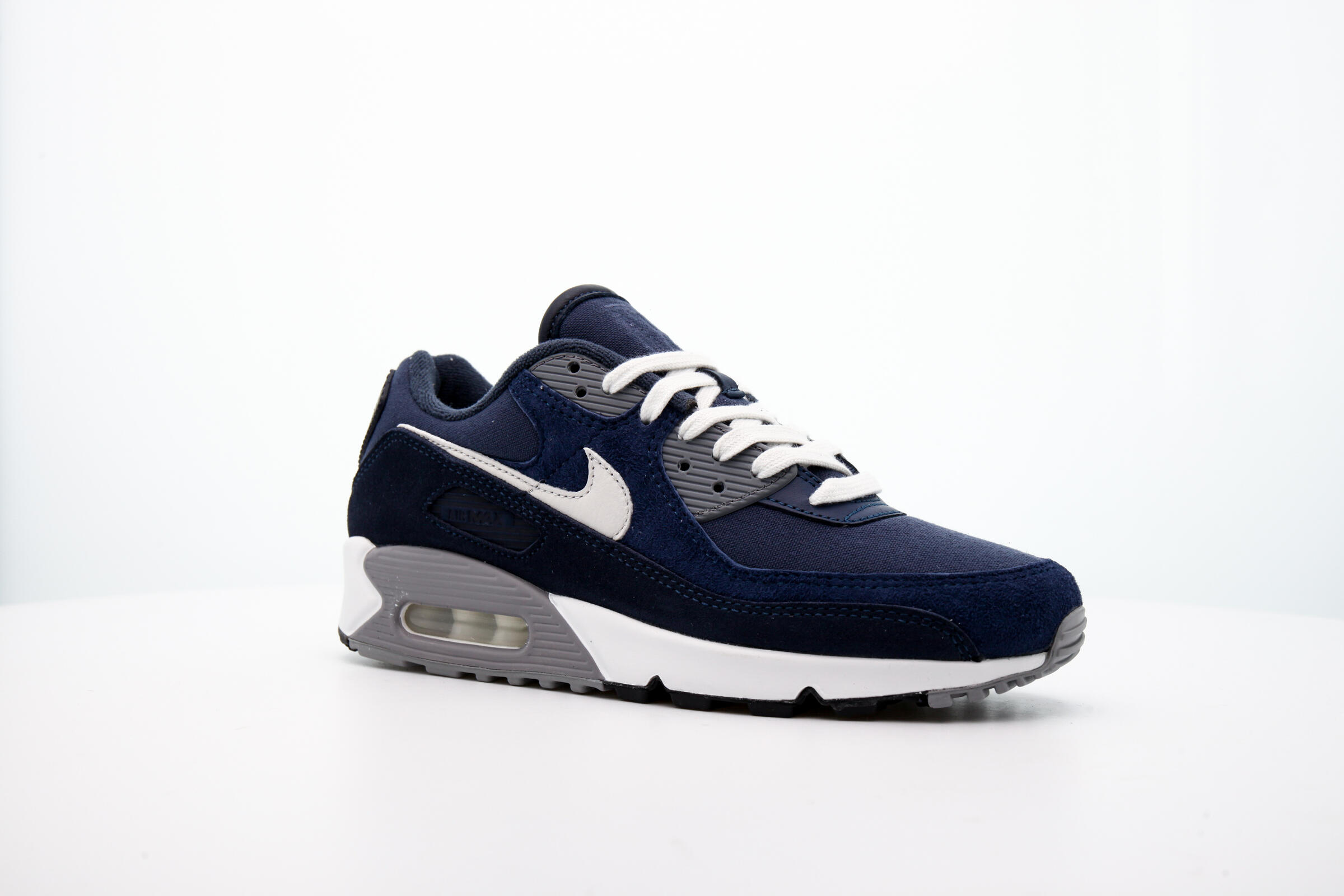 Nike Air Max 90 Essentials Obsidian Navy Blue Sz 14 Here we see Nike images of a new Nike Air Max 95 “Obsidian  main image 2