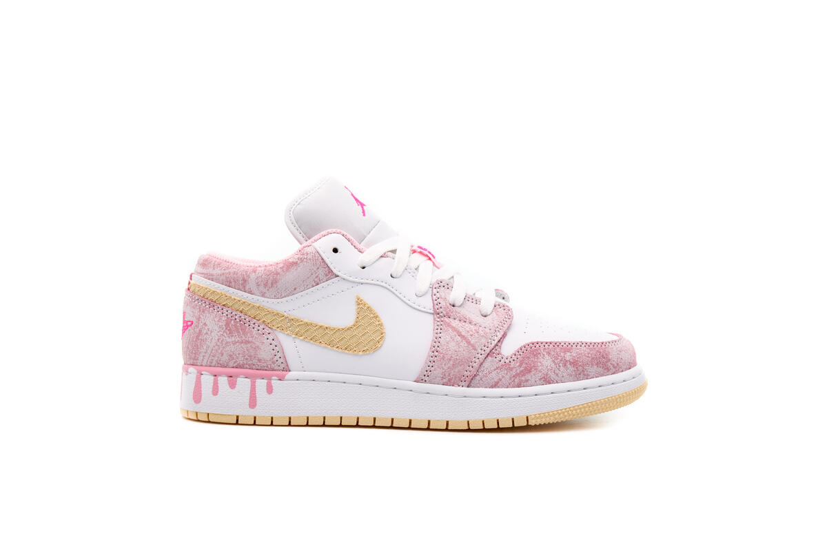 Air Jordan 1 Low 'Arctic Punch/Pale Vanilla-White' (GS) - Image 2