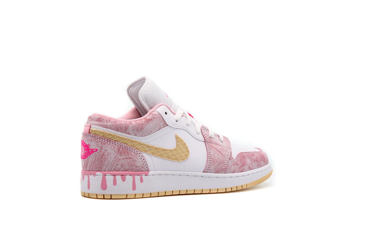 Air Jordan 1 Low 'Arctic Punch/Pale Vanilla-White' (GS) - Image 13