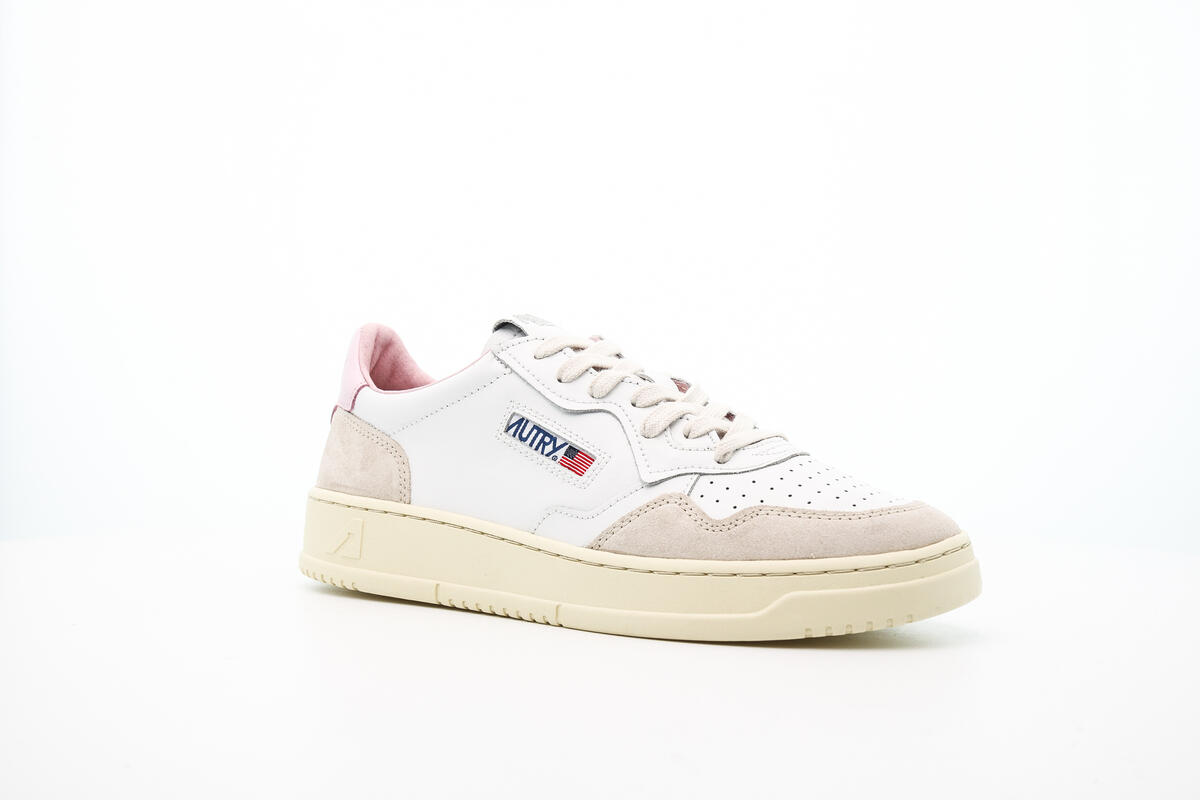 Autry Medalist Low 'Leat Pink' (Women's) - Image 3