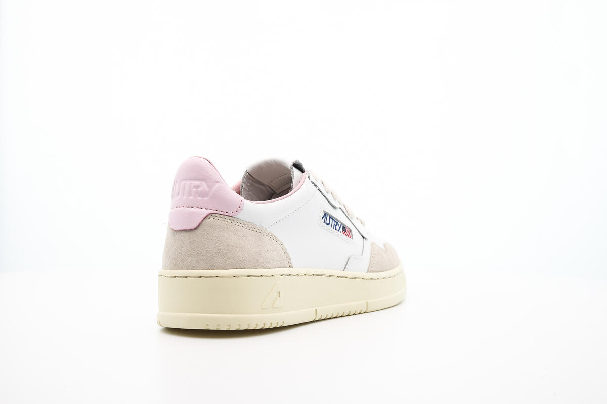 Autry Medalist Low 'Leat Pink' (Women's) - Image 12