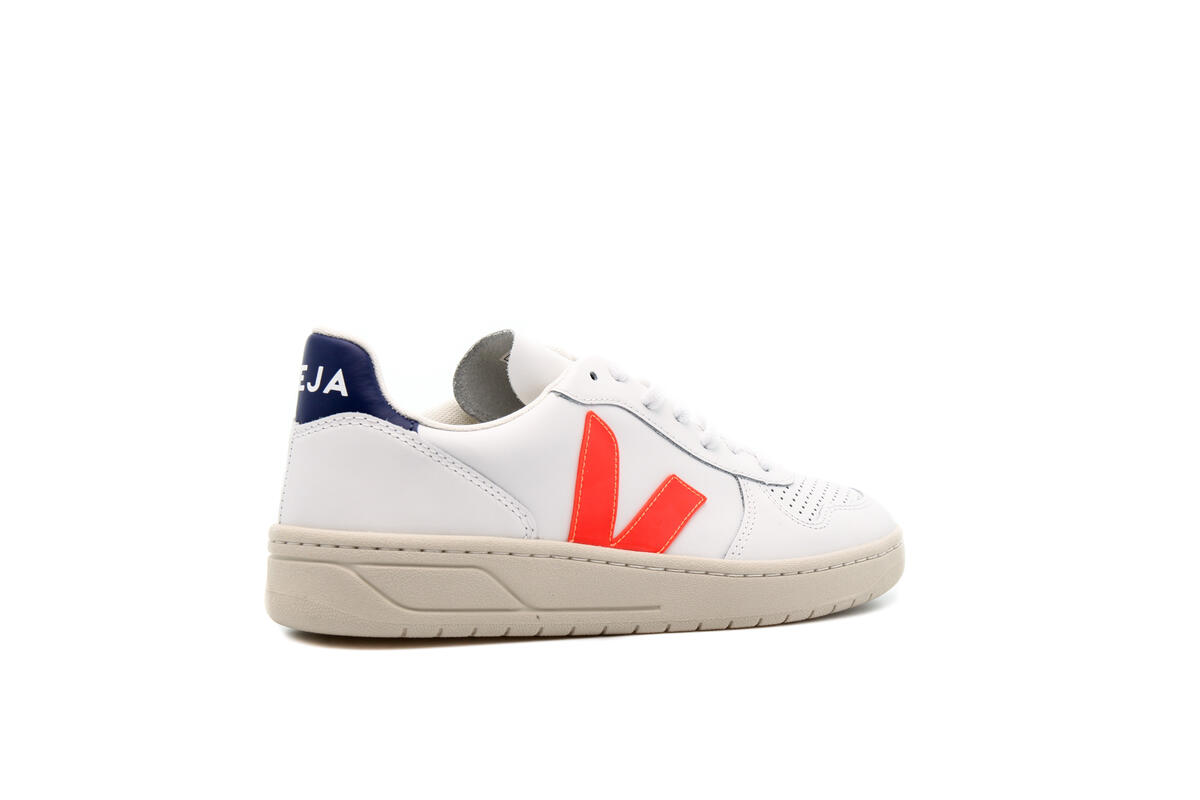 Veja V-10 "Orange Fluo" (Women's) - Image 13