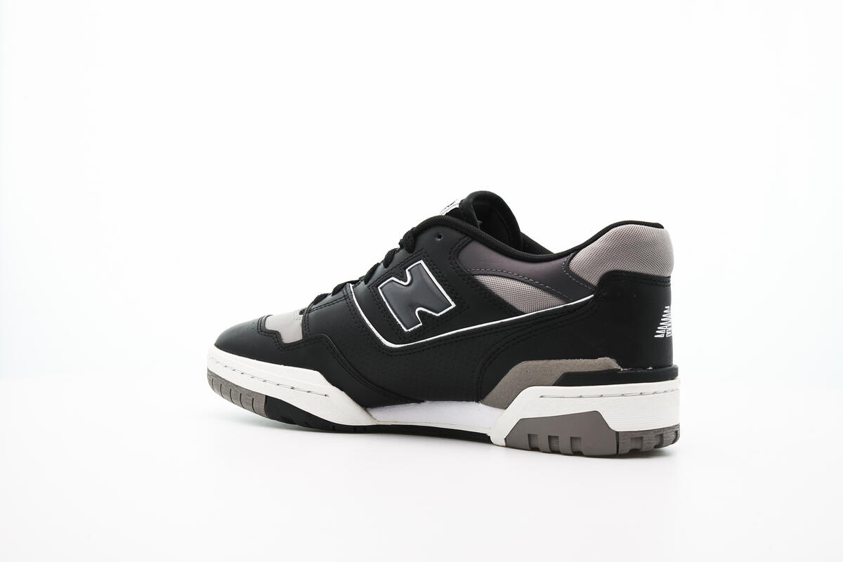 New Balance 550 Black / White - Image 16