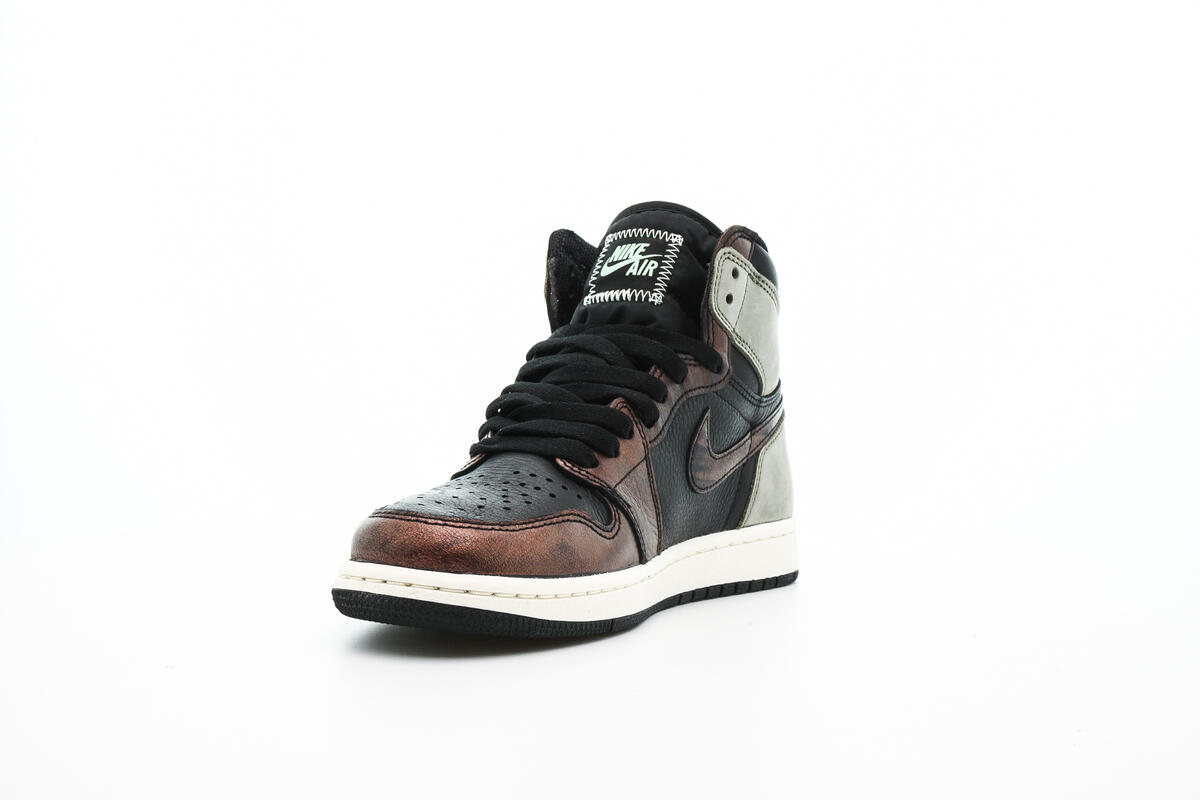 Air Jordan 1 Retro High OG Black / Starfish Mint - Light Army - Sail - Image 10