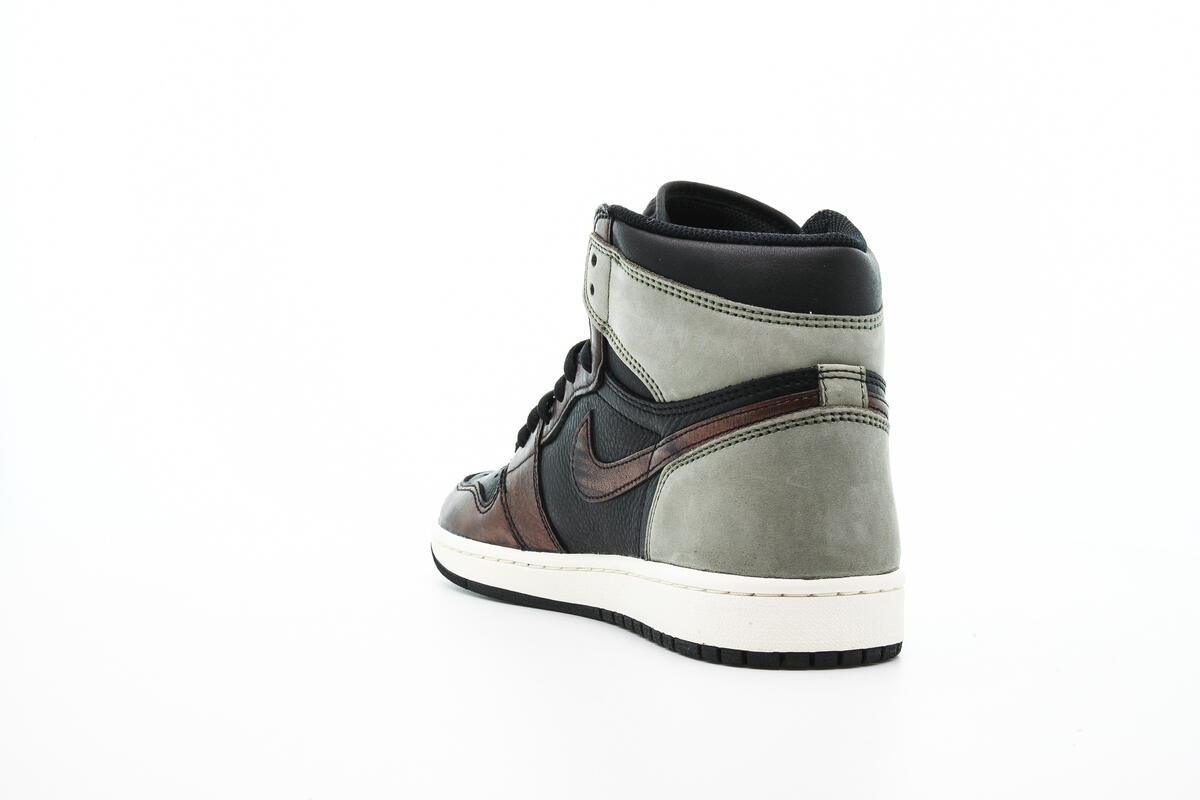 Air Jordan 1 Retro High OG Black / Starfish Mint - Light Army - Sail - Image 14