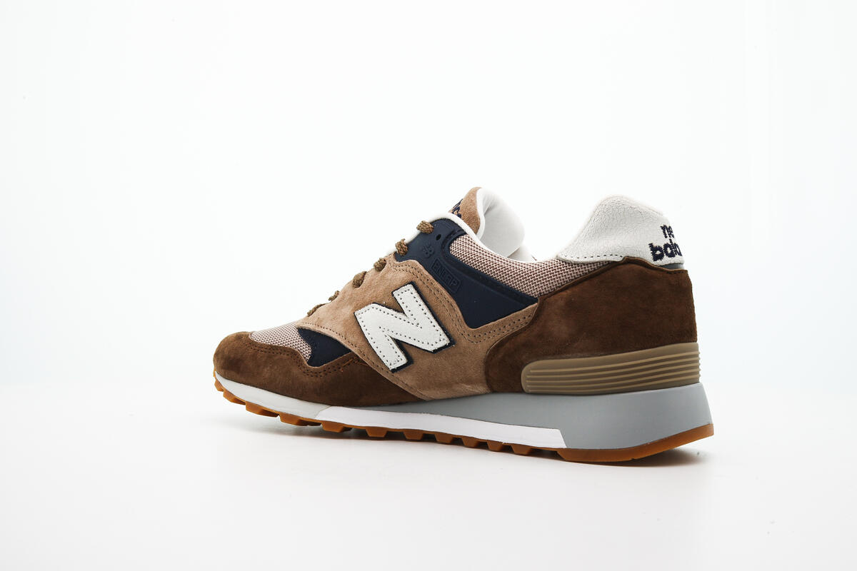 New Balance 577 Sand - Image 18