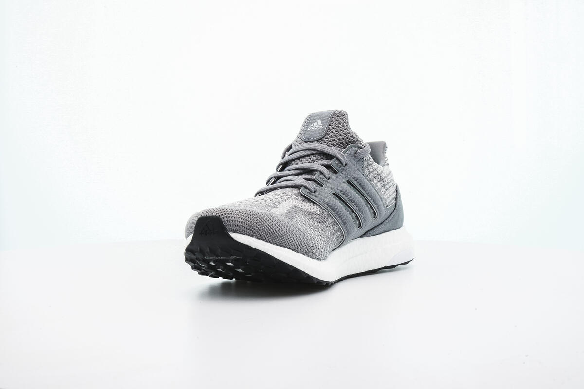 Adidas UltraBoost 5.0 Grey - Image 17