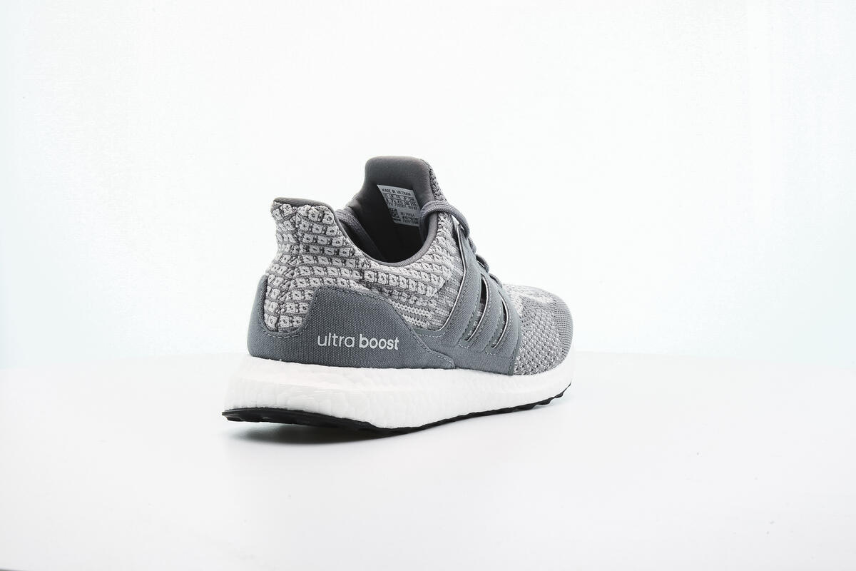 Adidas UltraBoost 5.0 Grey - Image 23
