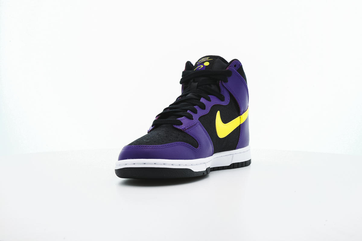 Nike DUNK HI PREMIUM EMB 