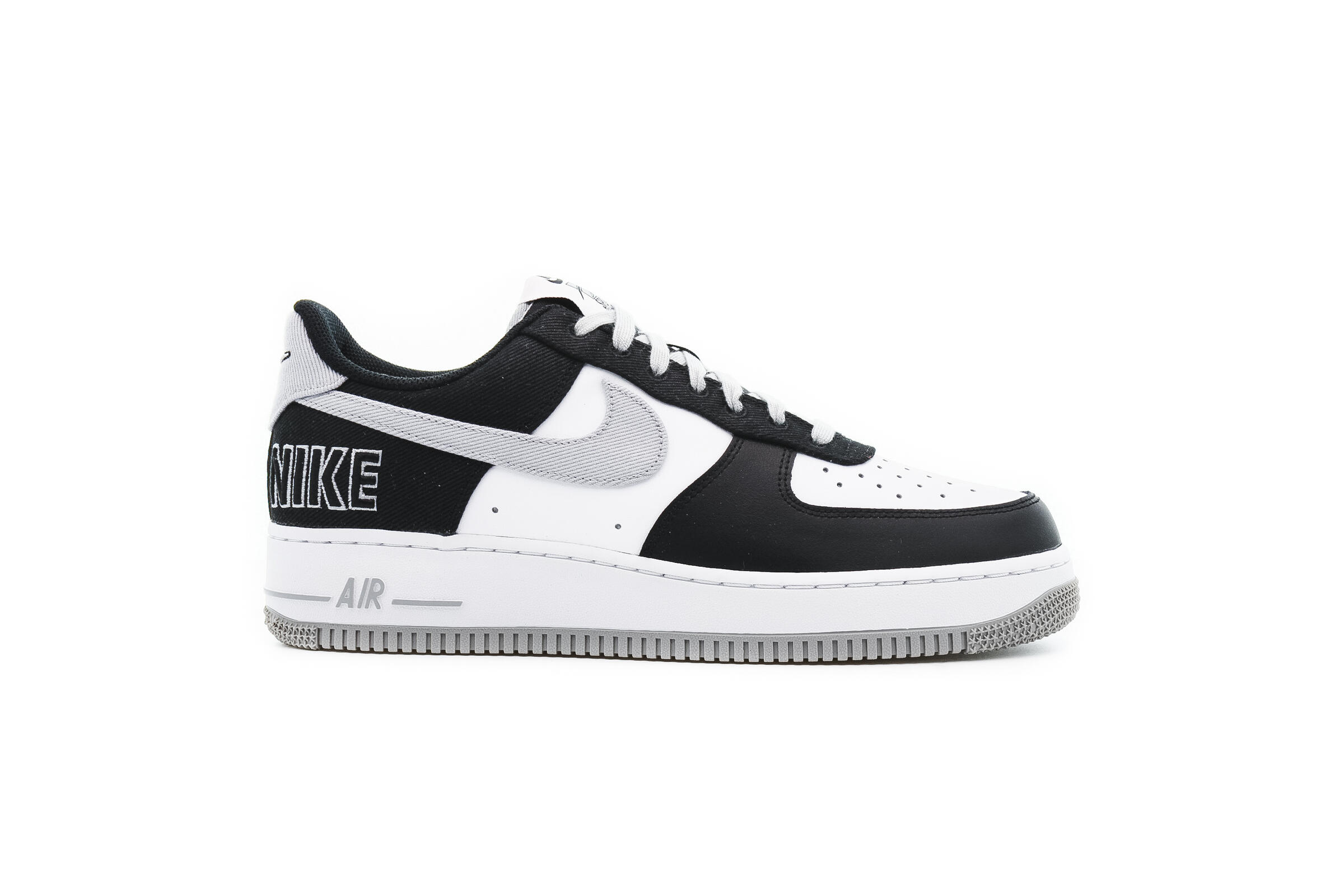 Nike AIR FORCE 1 '07 LV8 EMB "BLACK"