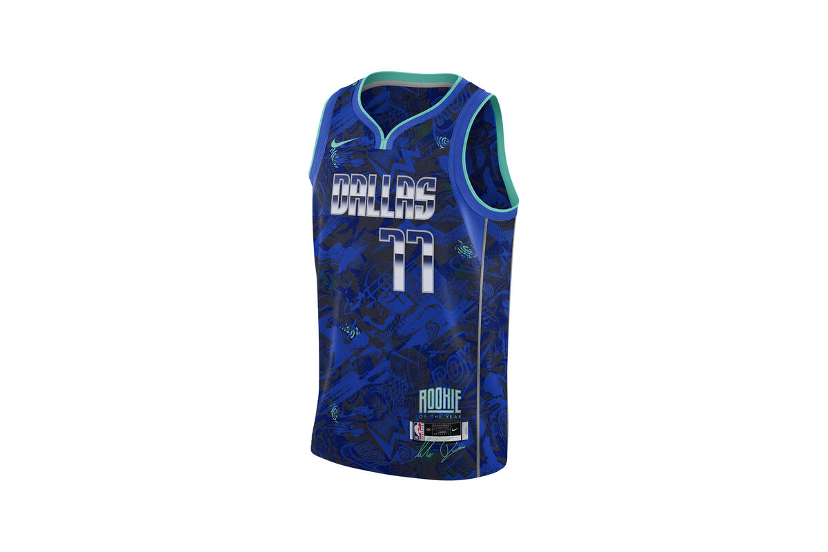 Nike Mens Luka Doncic Select Series Jersey Hyper Royal - Image 2