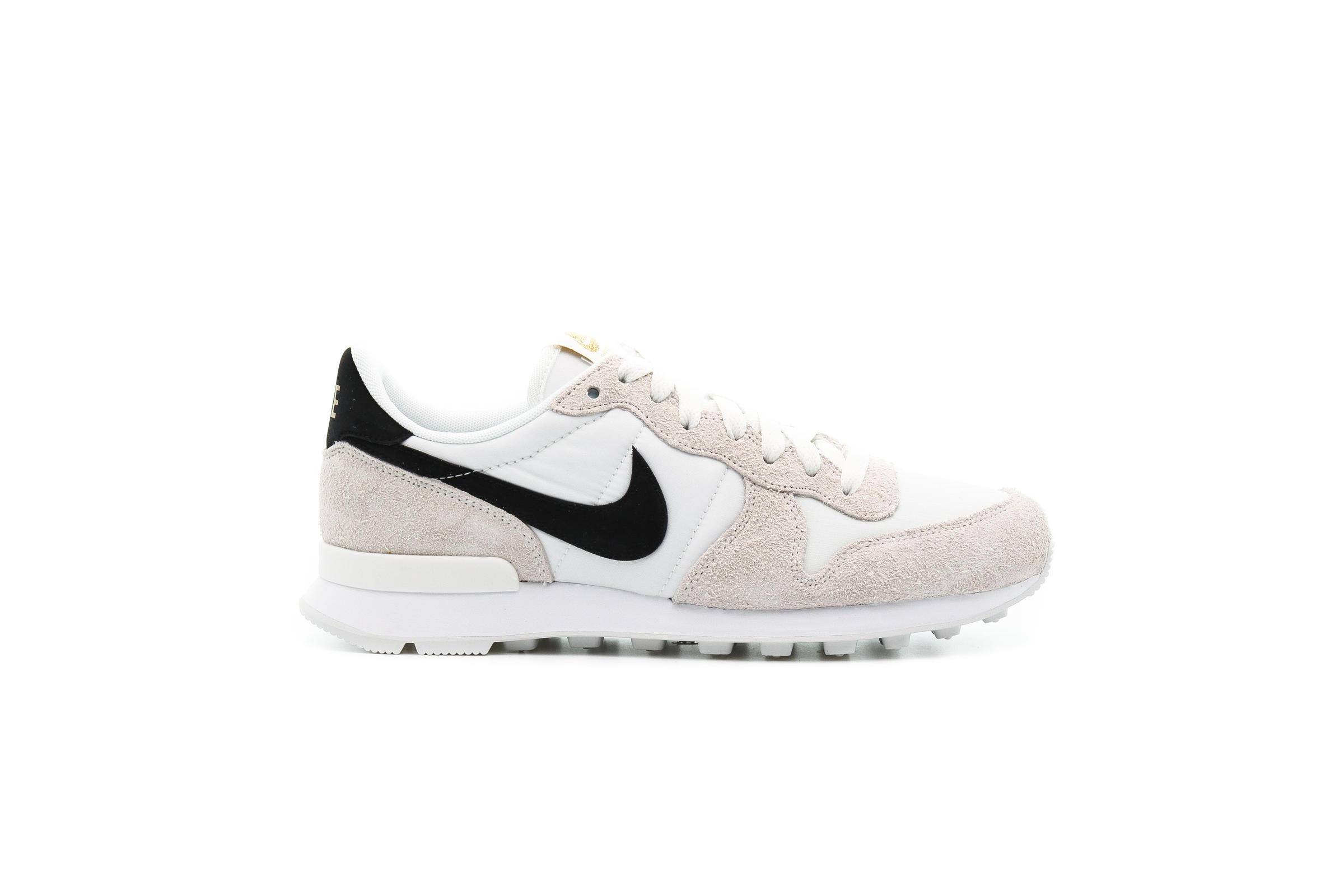 Nike internationalist gold best sale