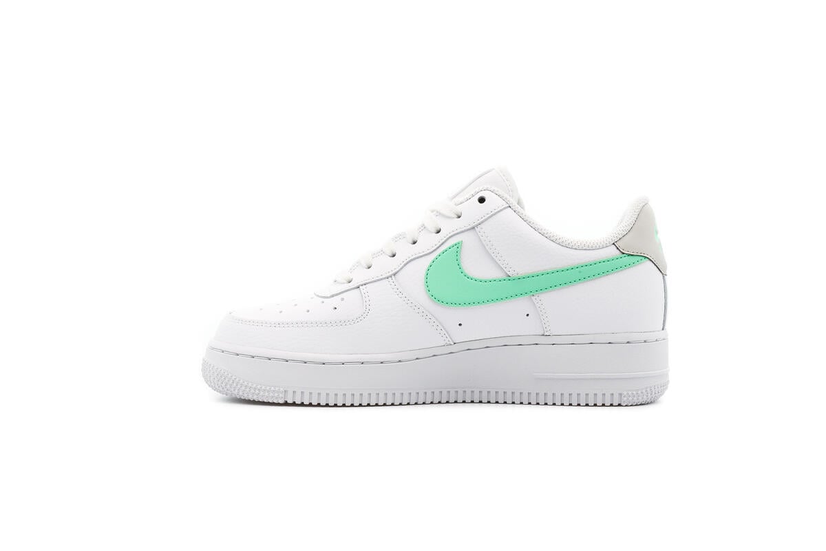 Nike air force store 1 green glow