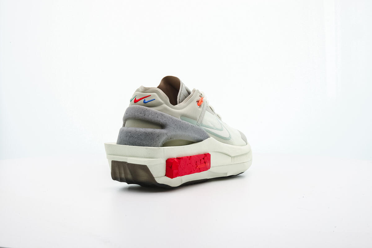 Nike Fontanka Edge Beige/Red (Women's) - Image 23