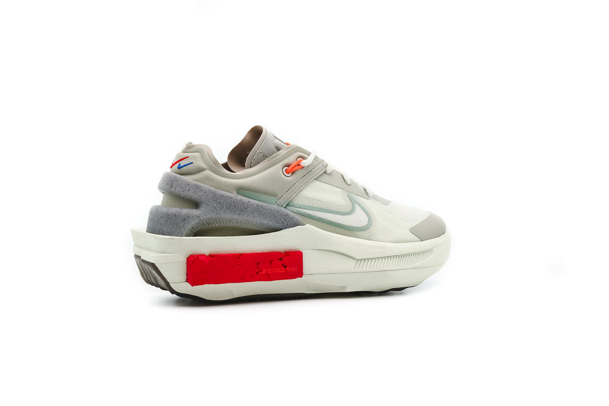 Nike Fontanka Edge Beige/Red (Women's) - Image 24