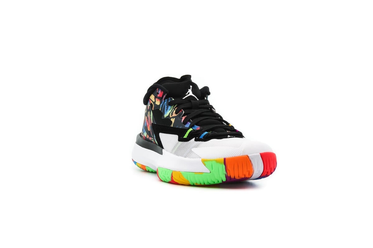 Air Jordan ZION 1 (GS) Black - Image 4