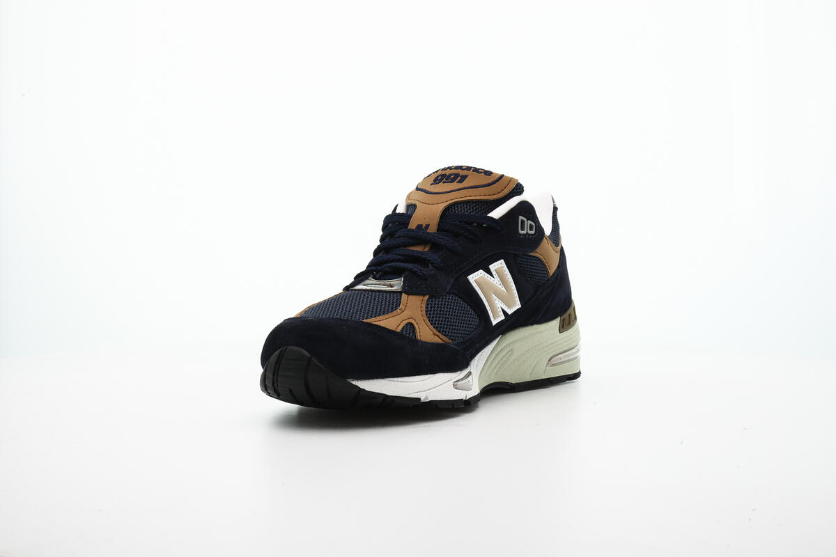 New Balance 991 'Navy' - Image 19