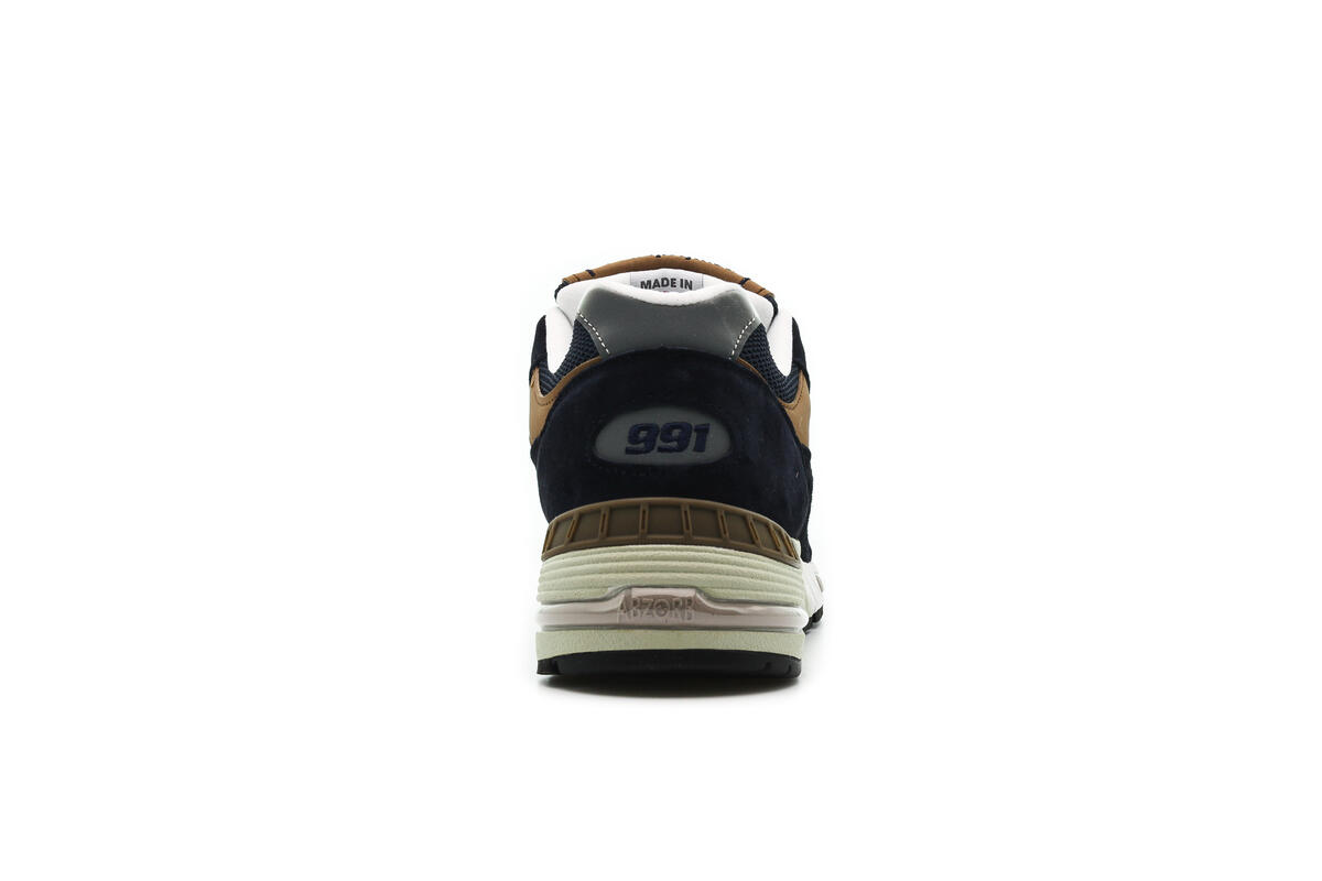 New Balance 991 'Navy' - Image 24