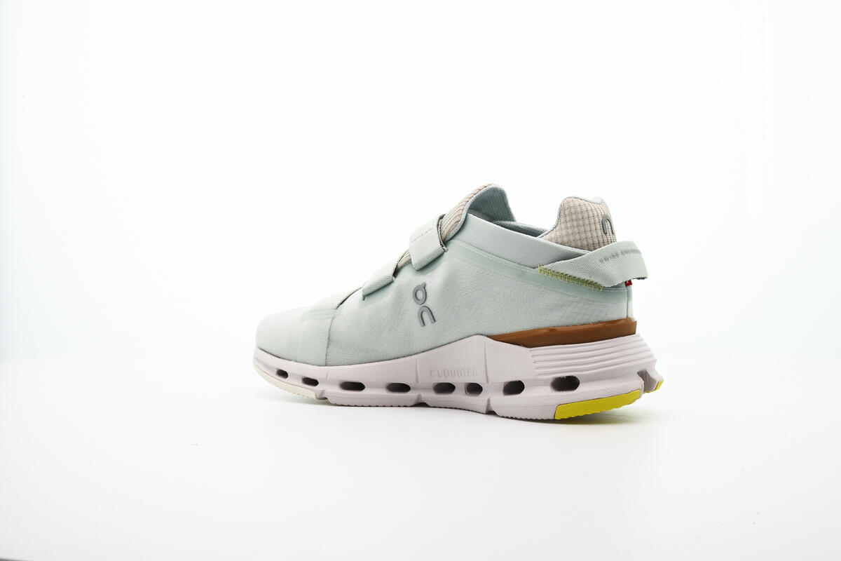 ON Running WMNS Cloudnova WRAP "Leaf" - Image 15
