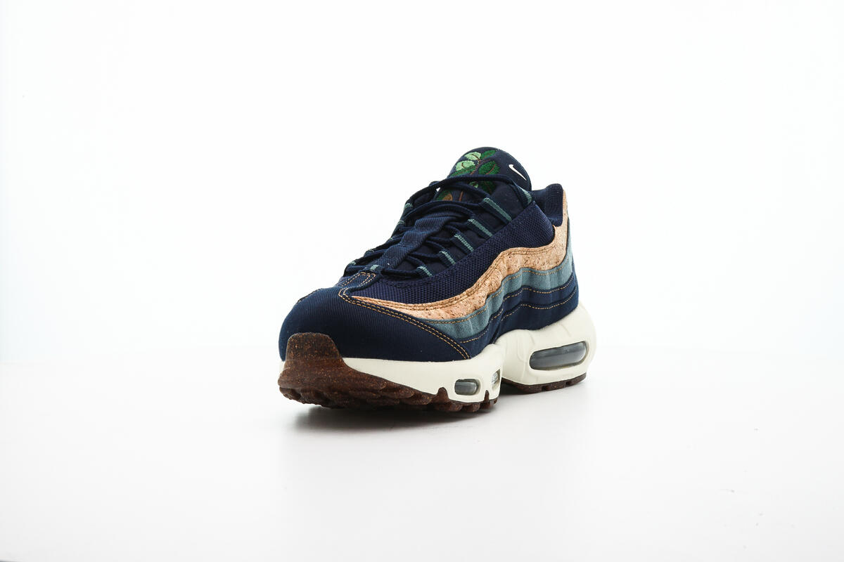 Nike Air Max 95 'Obsidian' - Image 6