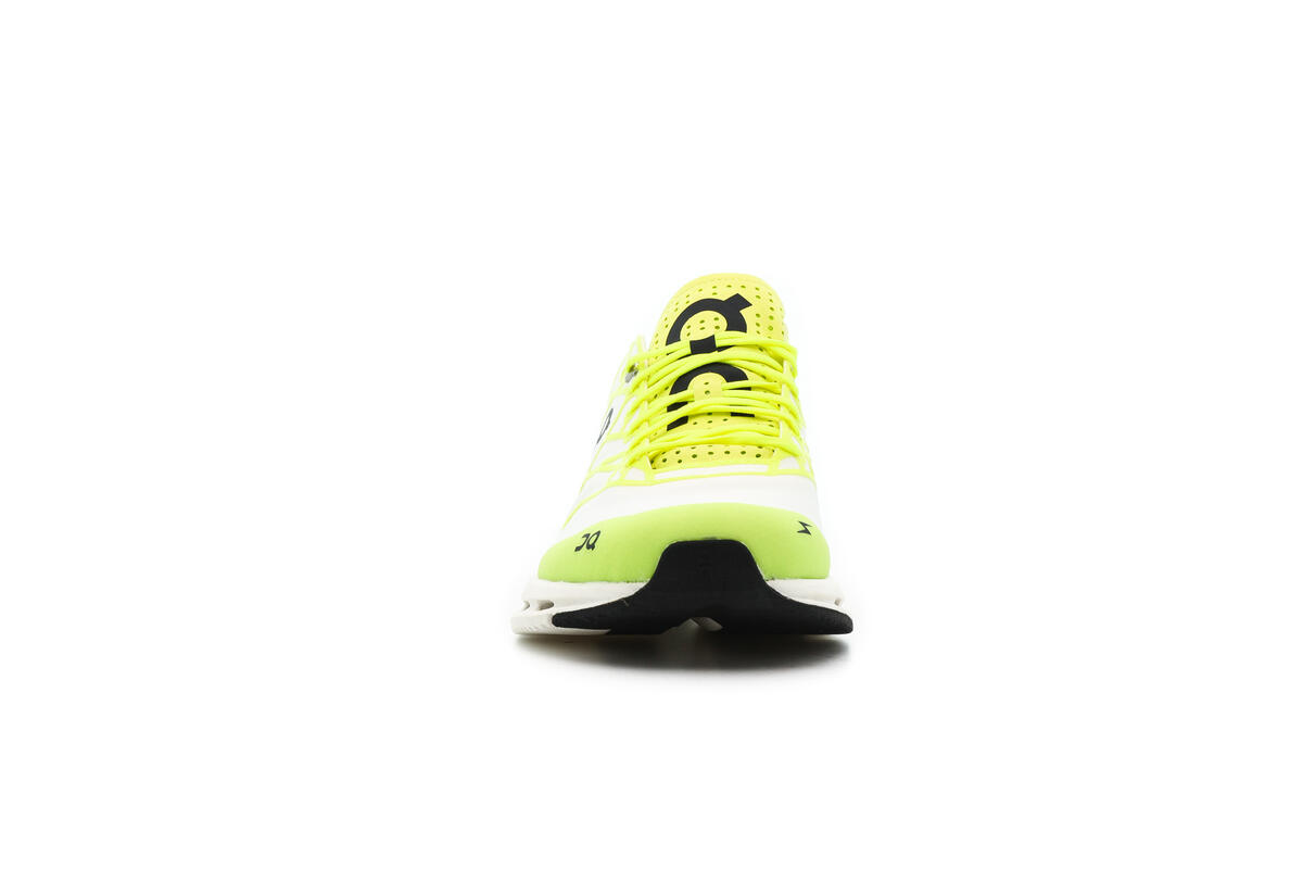 ON Running Cloudnova Z5 'Neon' - Image 5