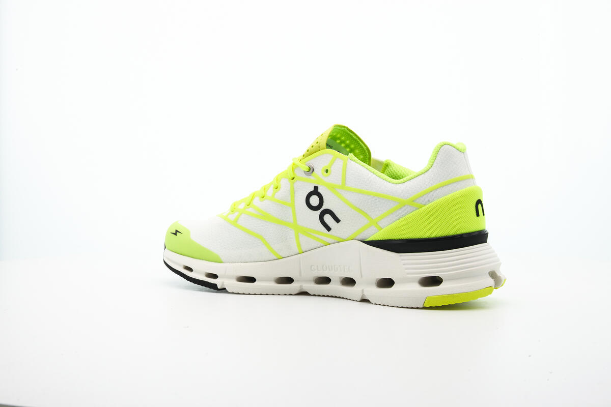 ON Running Cloudnova Z5 'Neon' - Image 9