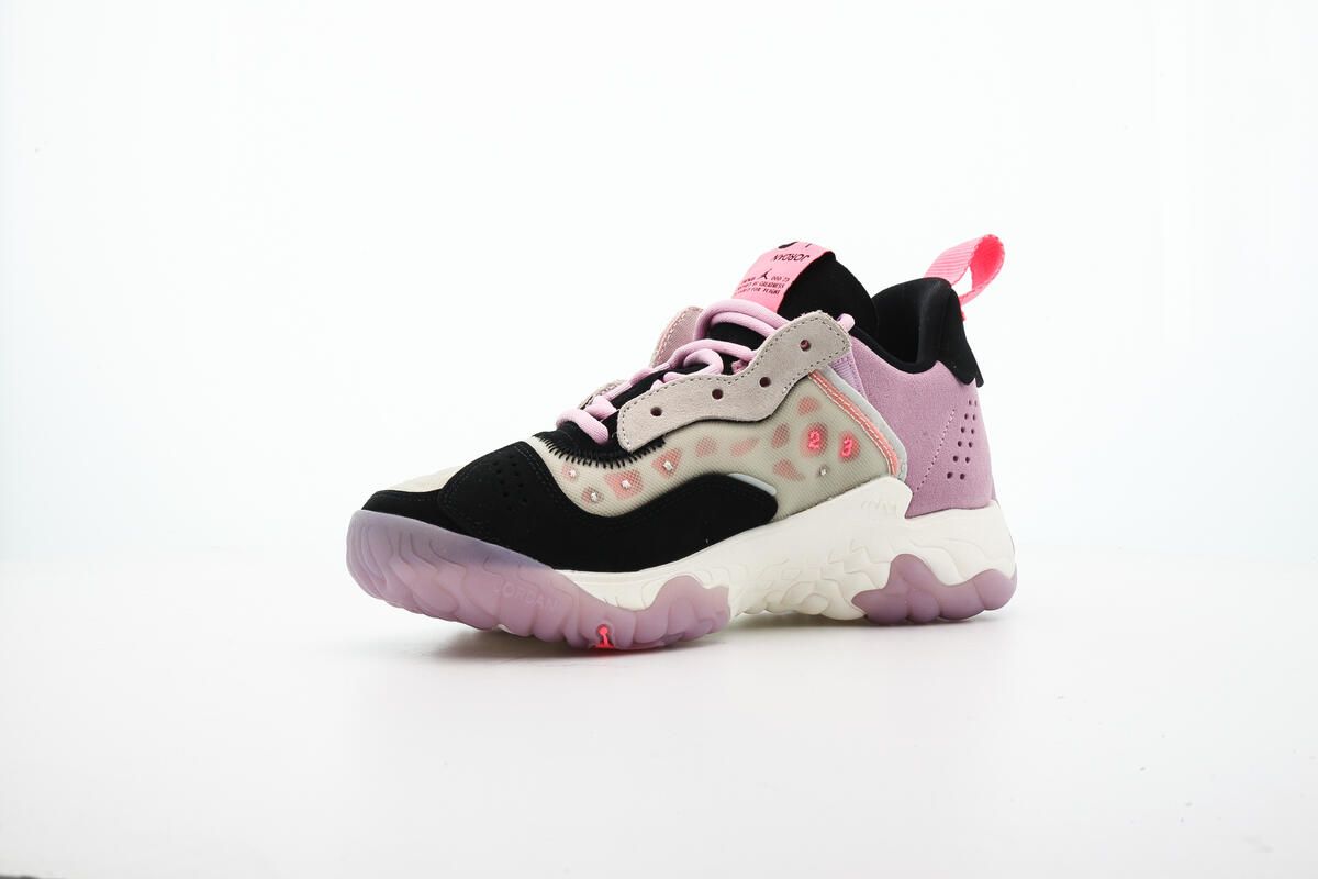 Air Jordan WMNS DELTA 