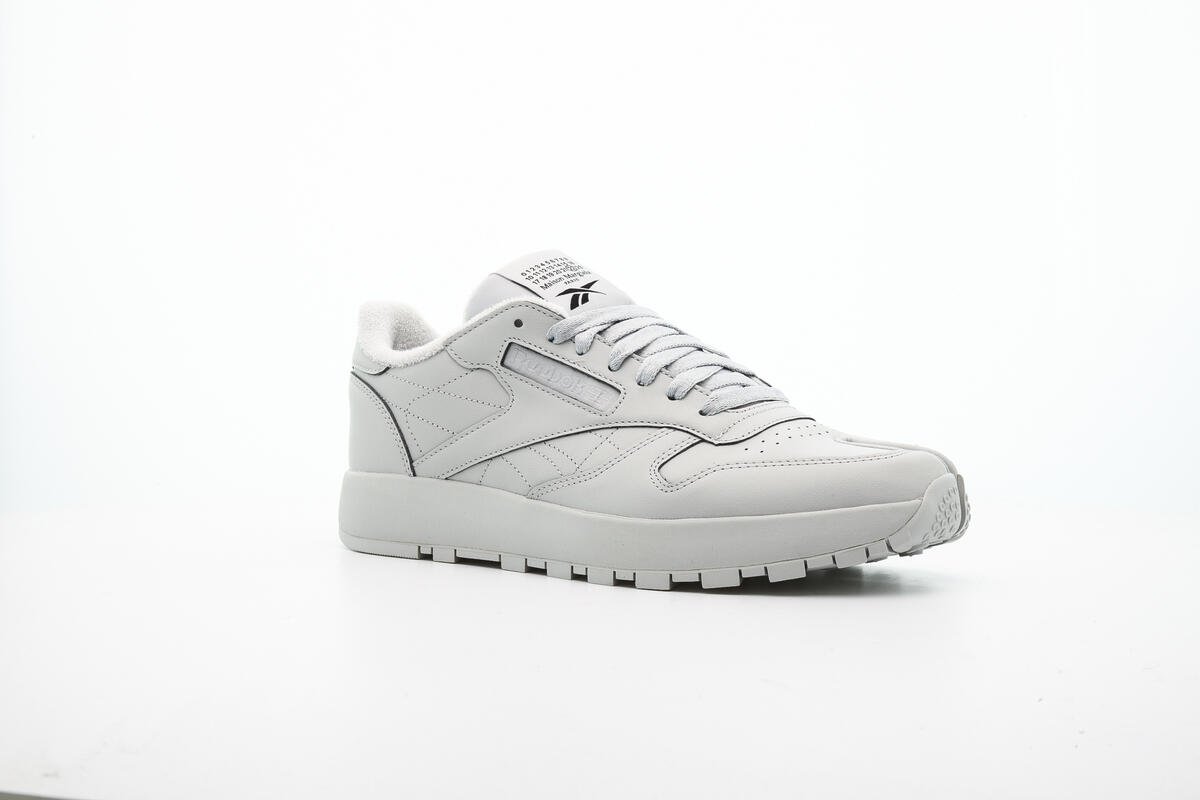 Reebok x MAISON MARGIELA PROJECT 0 Mens Project 0 CL Shoes - Image 3